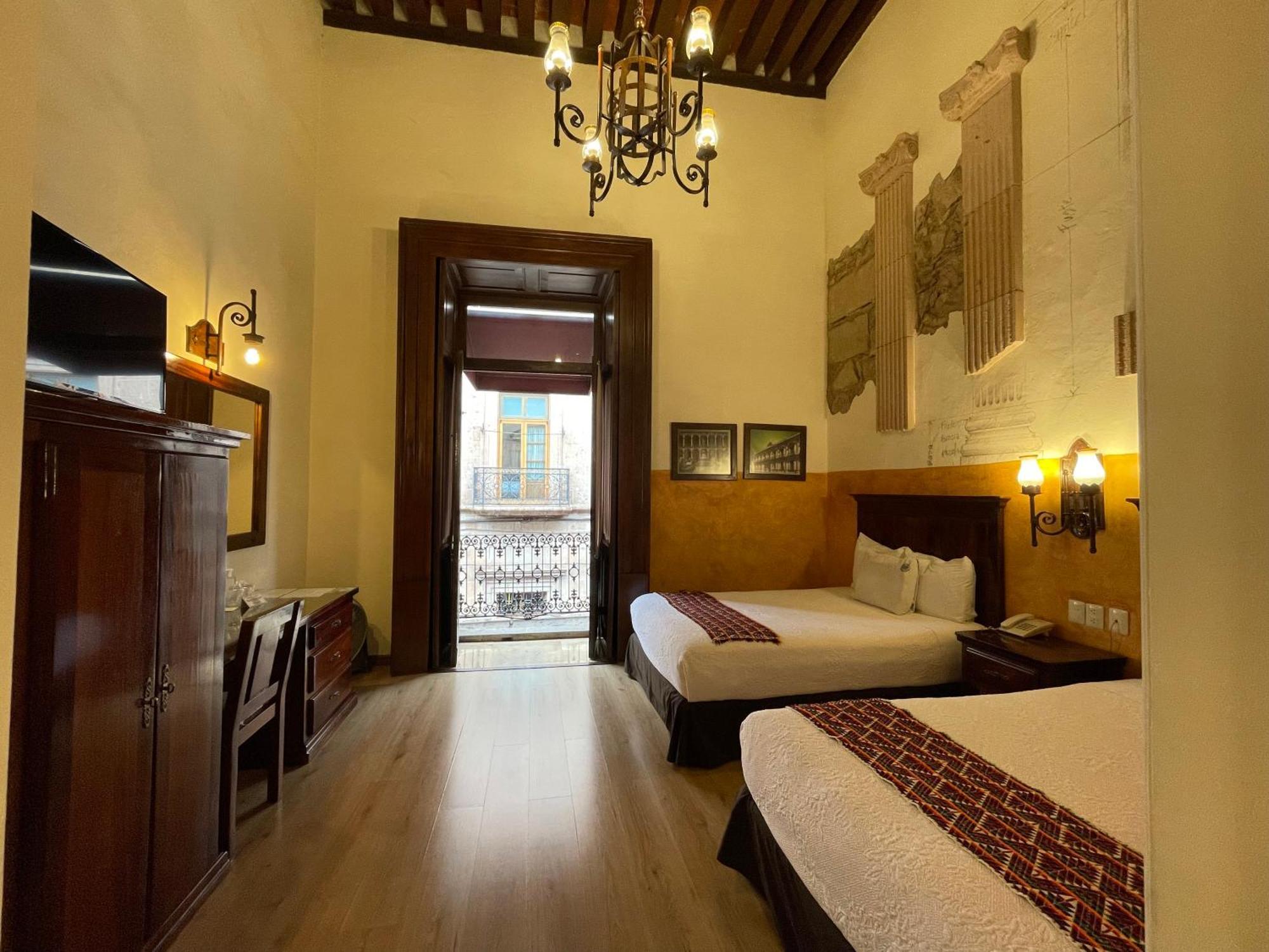 Hotel Historia موروليا المظهر الخارجي الصورة