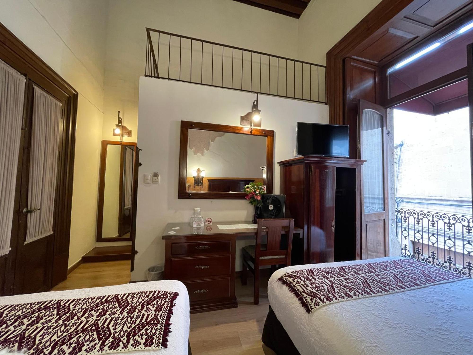 Hotel Historia موروليا المظهر الخارجي الصورة